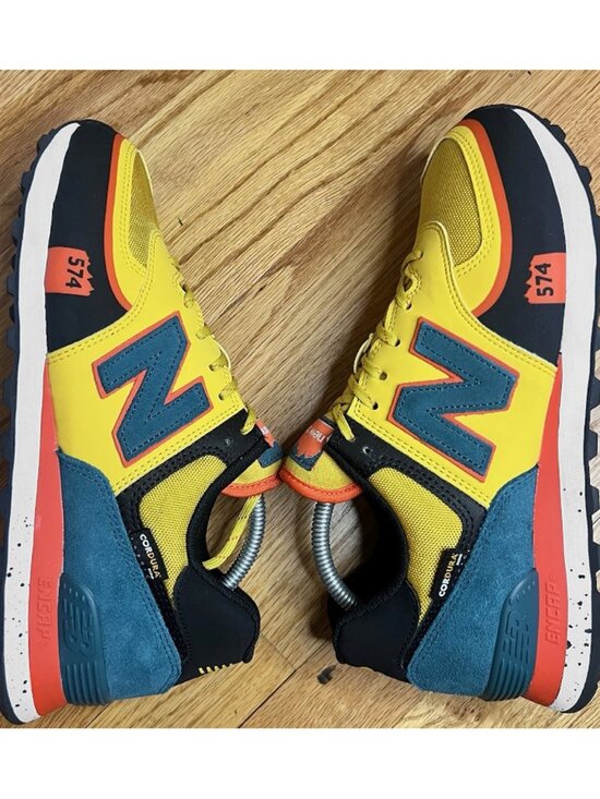 LIKE NEW New Balance 574T Sneakers! 13  Harvest Gold Blaze  CORDURA  U574TZ2